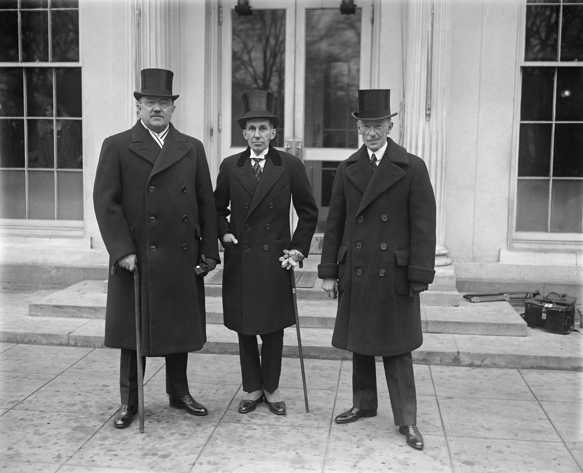 Des Canadiens de marque reçus par le président Coolidge à la Maison-Blanche, 8 décembre 1928
